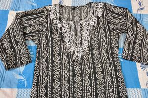 Elegant Black Batik Print Kurta