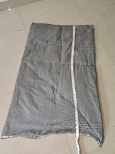 Grey &amp; White Checkered Bedsheet🐈🦮