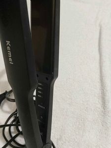 Kemei Professional Hair Straightener