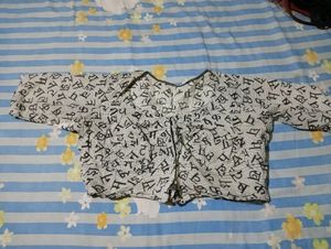 10 Used Blouse Available