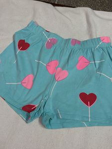 Cute Heart Print Shorts