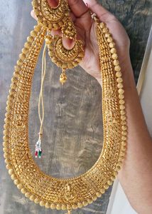 Stunning Gold Necklace