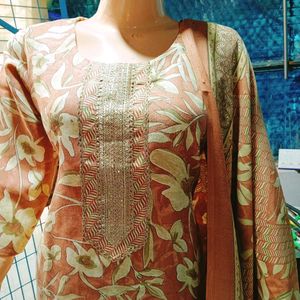Elegant Peach Floral Kurta Set