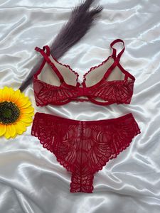 Red Lace Lingerie Set