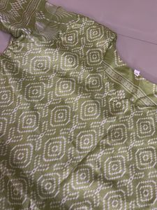 Green Kurti