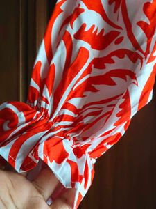 Red &amp; White Leaf Print Maxi Dress