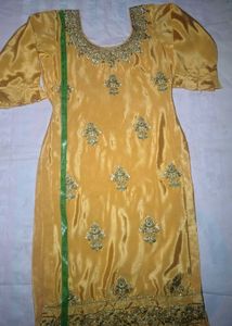 Elegant Ethnic Kurta Set