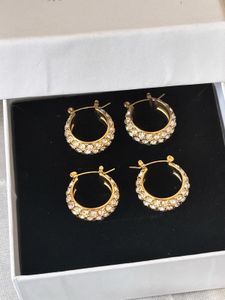Amira Studded Earrings Anti-tarnish