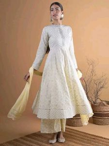 Elegant Embroidered Kurta Set
