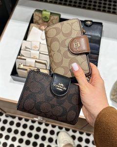 Authentic Coach multiple options- No Negotiation