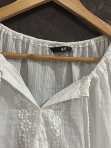 H&amp;M White Embroidered Tunic Top