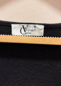 Beautiful Vintage Lace Trim Top