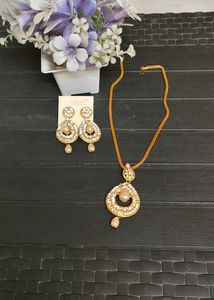 Gold Jewellery Sets