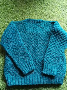 Unisex Knitted Sweater New
