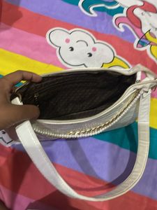 White Shoulder Bag
