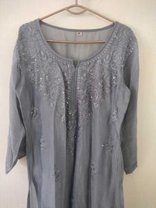 Sequence Chikankari Kurti