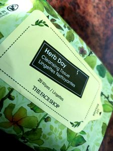 Herb Day Cleansing Tissue Wipes
