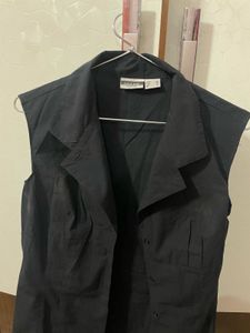 Sleeveless Black Dress