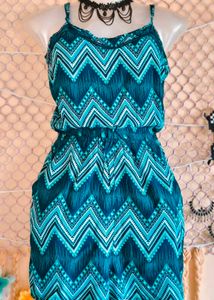 H&amp;M SizeM 🎁Buy 2 Get 1 Free 🎁 Chevron Print
