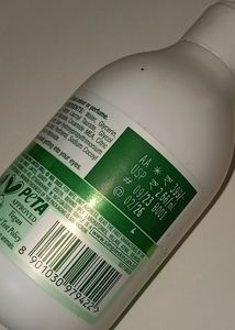 Simple Replenishing Cream Cleanser