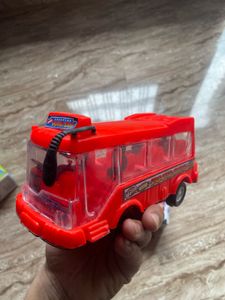 Mini World Tour Bus - Millennium Edition