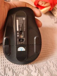 HP 120M Wireless Mouse