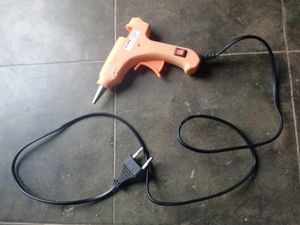 Glue Gun With Tag