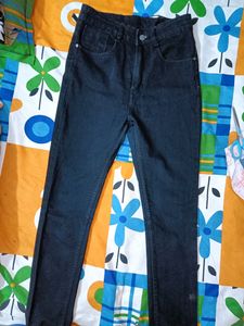 Black Jeans