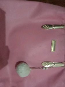 WOMEN HANDBAG CONDITION GOOD