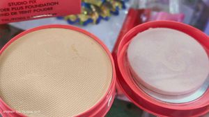 HUDDA BEAUTY NUDE BB COMPACT