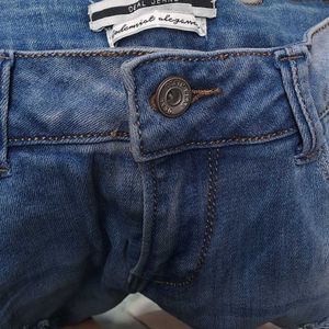 Women Distressed Skin-fit Denim