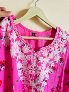Pink Floral Embroidered Kurta