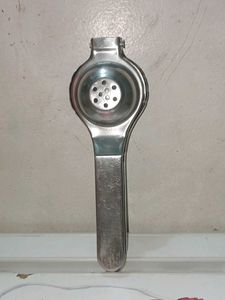 Lemmon Juicer