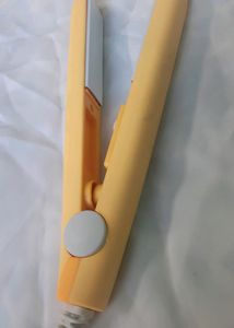 CUTE STRAIGHTNER 💛
