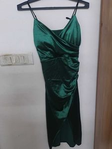 Elegant Green Satin Midi Dress