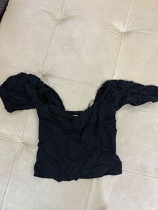 Branded Top Looks Classy