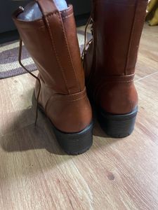 Roadster Brown Boots❌No Negotiation