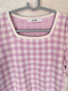 Checked Women Sweater