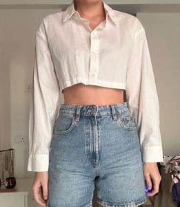 H&M Cropped Shirt