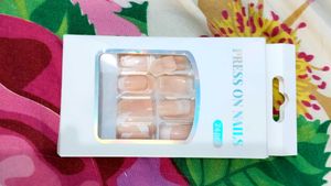 French Tip Press-On Nails