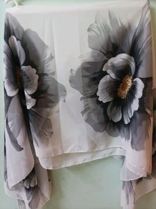 Floral Print with Pearl Detail Top