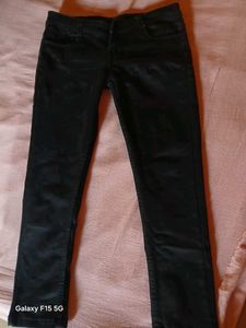 Slim Black Jeans