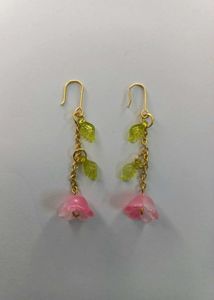 🌸 Elegant Handmade Pink Flower Leaf Drop Earrings
