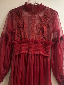 Elegant Maroon Midi Dress