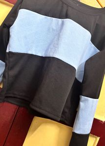 Color Block Long Sleeve Top