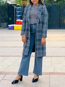 White Nd Black Long Coat 🧥