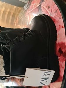 Black Ankle Boots size 32 euro