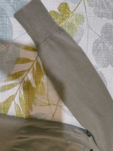 Elegant Olive Green Knit Top