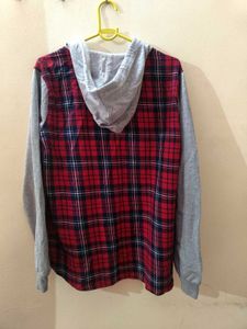 Unisex Checks Jacket/Pullover .