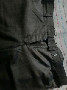 Brown Sjimy Trousers For Office Wear.